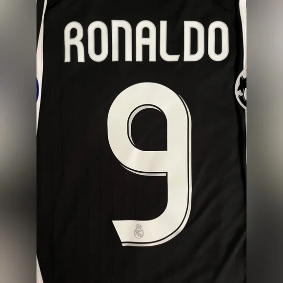 Ronaldo #9 Real Madrid 2006/2007 Black Longsleeve Retro Soccer Jersey S-XL UCL Shirts